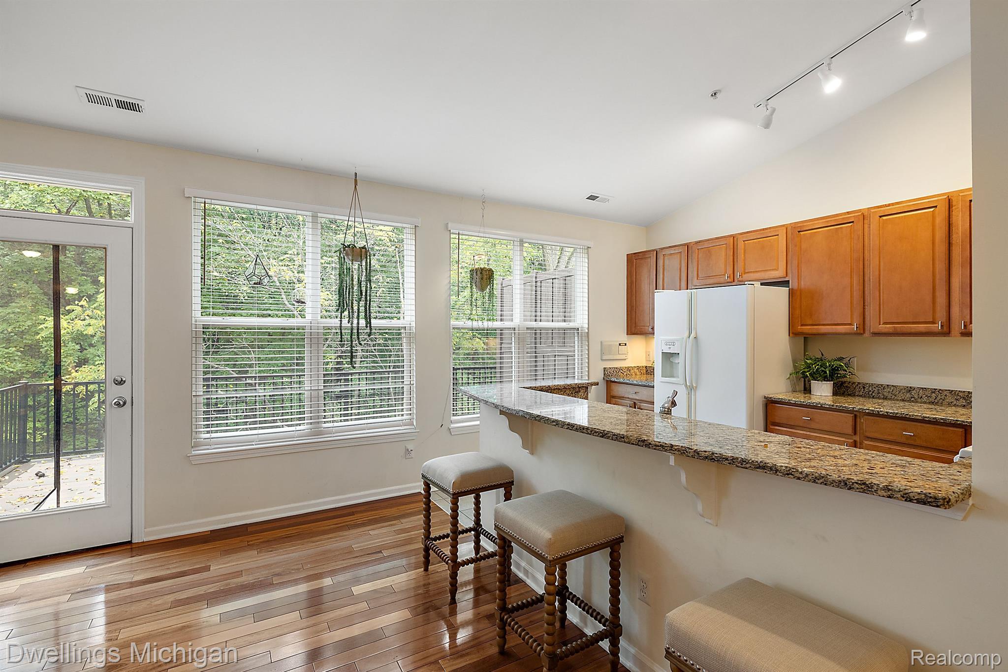 3137 Asher Road Ann Arbor, MI 48104 - Photo 15 of 48 Gallery Image 15