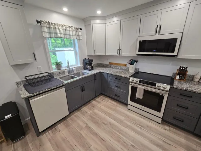 $475,000 | 1083 N Road, Newburgh, ME 04444