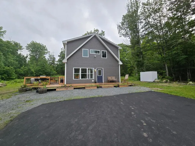 $475,000 | 1083 N Road, Newburgh, ME 04444