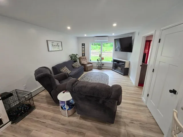 $475,000 | 1083 N Road, Newburgh, ME 04444