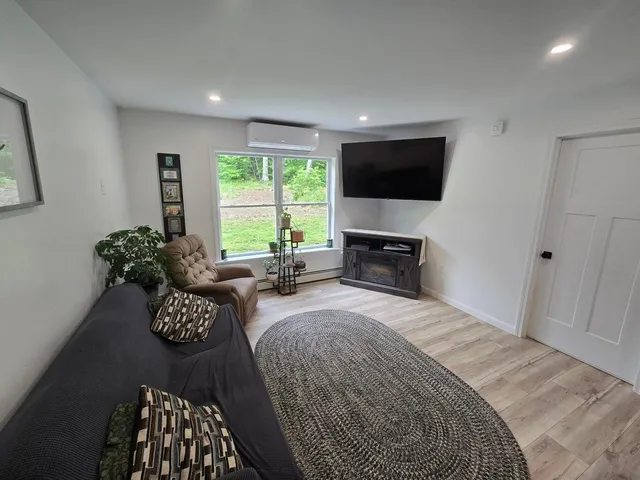 $475,000 | 1083 N Road, Newburgh, ME 04444