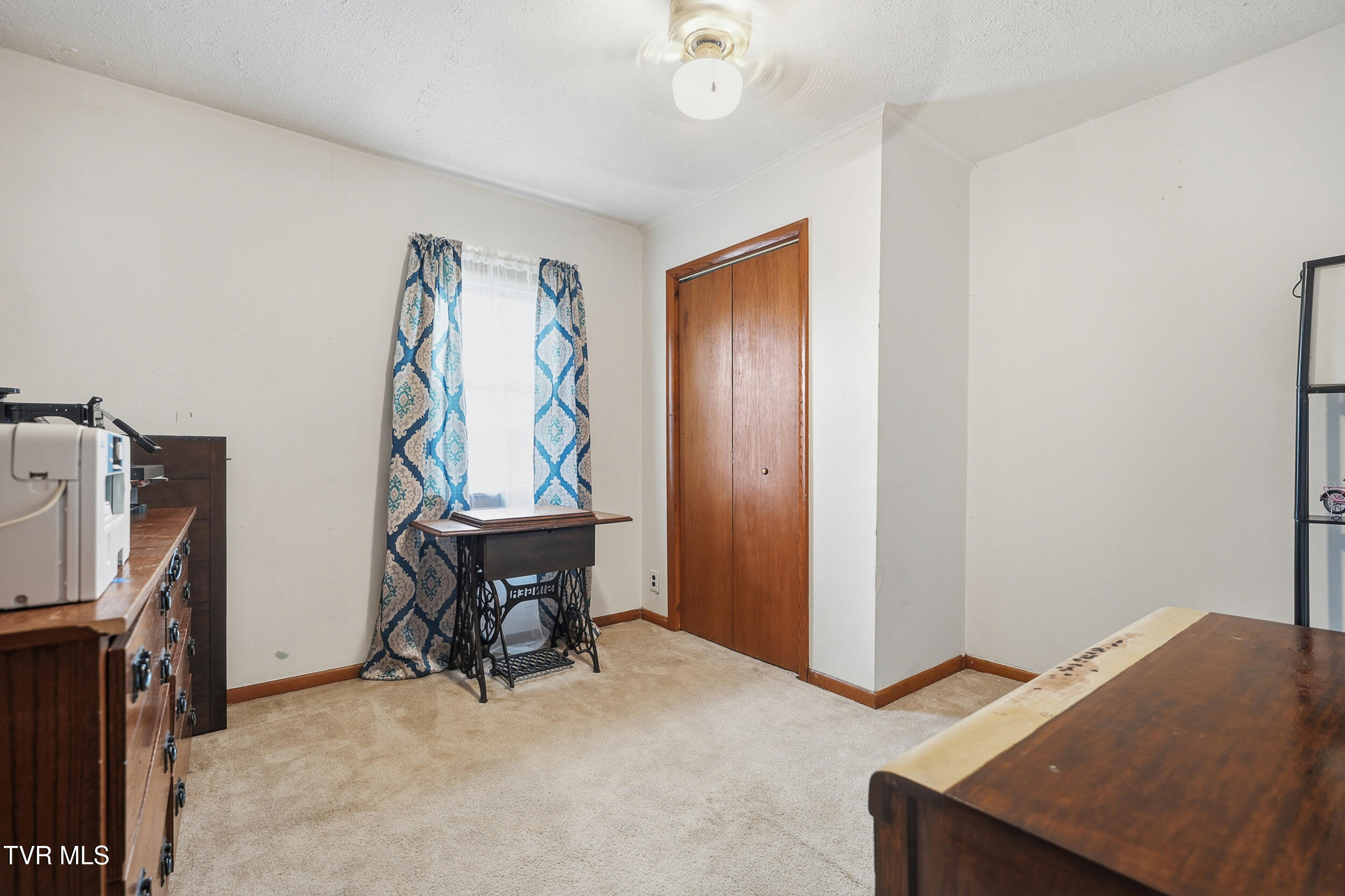 109 Penrod Road Bristol, TN 37620 - Photo 20 of 41 *