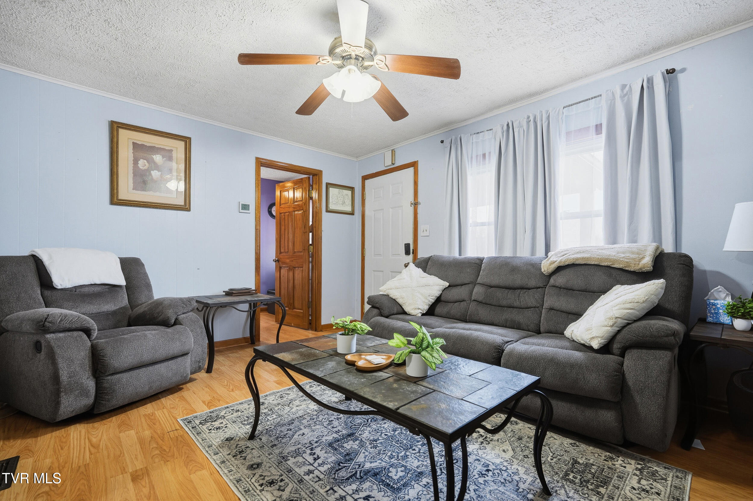 109 Penrod Road Bristol, TN 37620 - Photo 2 of 41 *