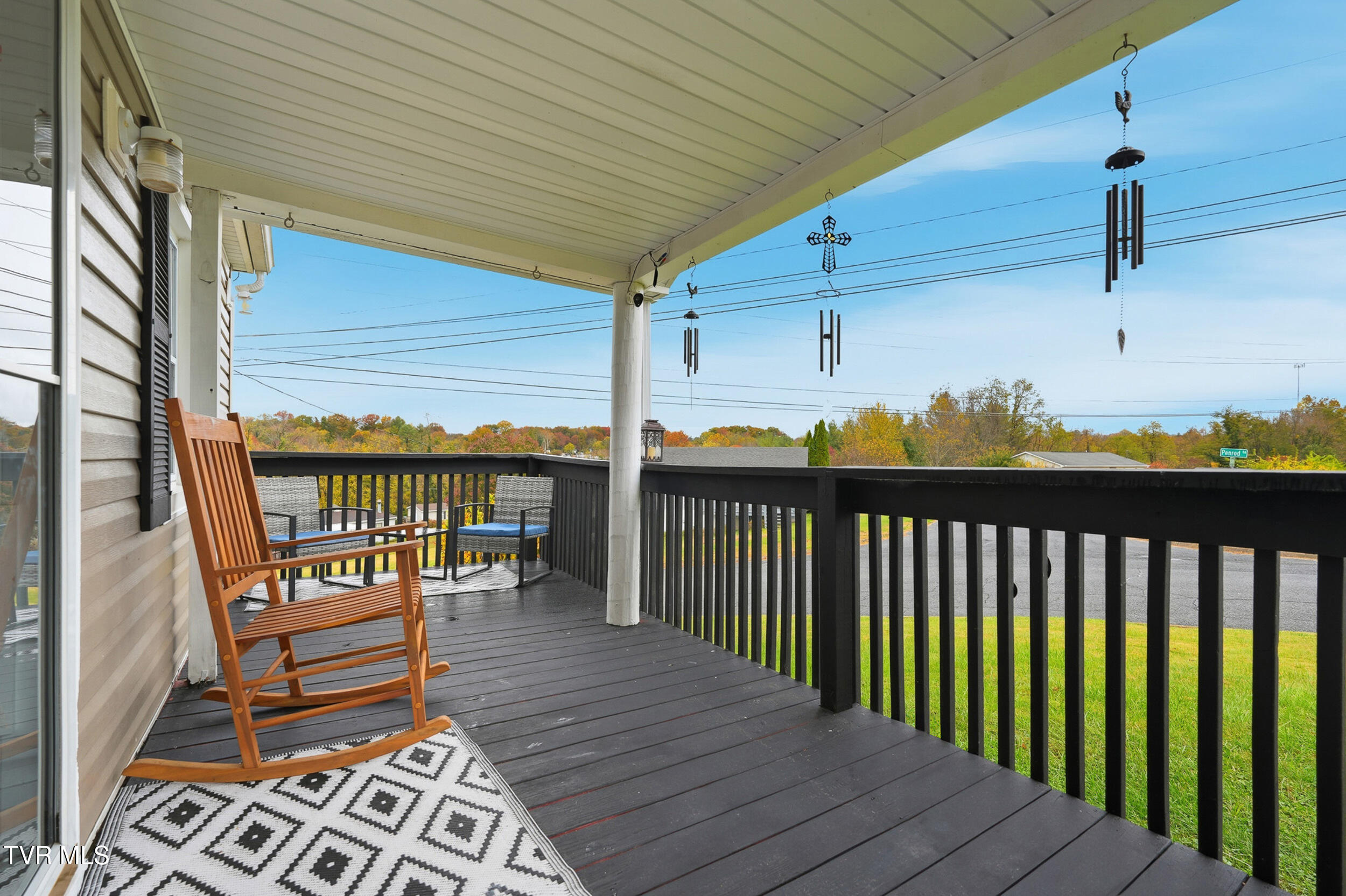 109 Penrod Road Bristol, TN 37620 - Photo 10 of 41 *