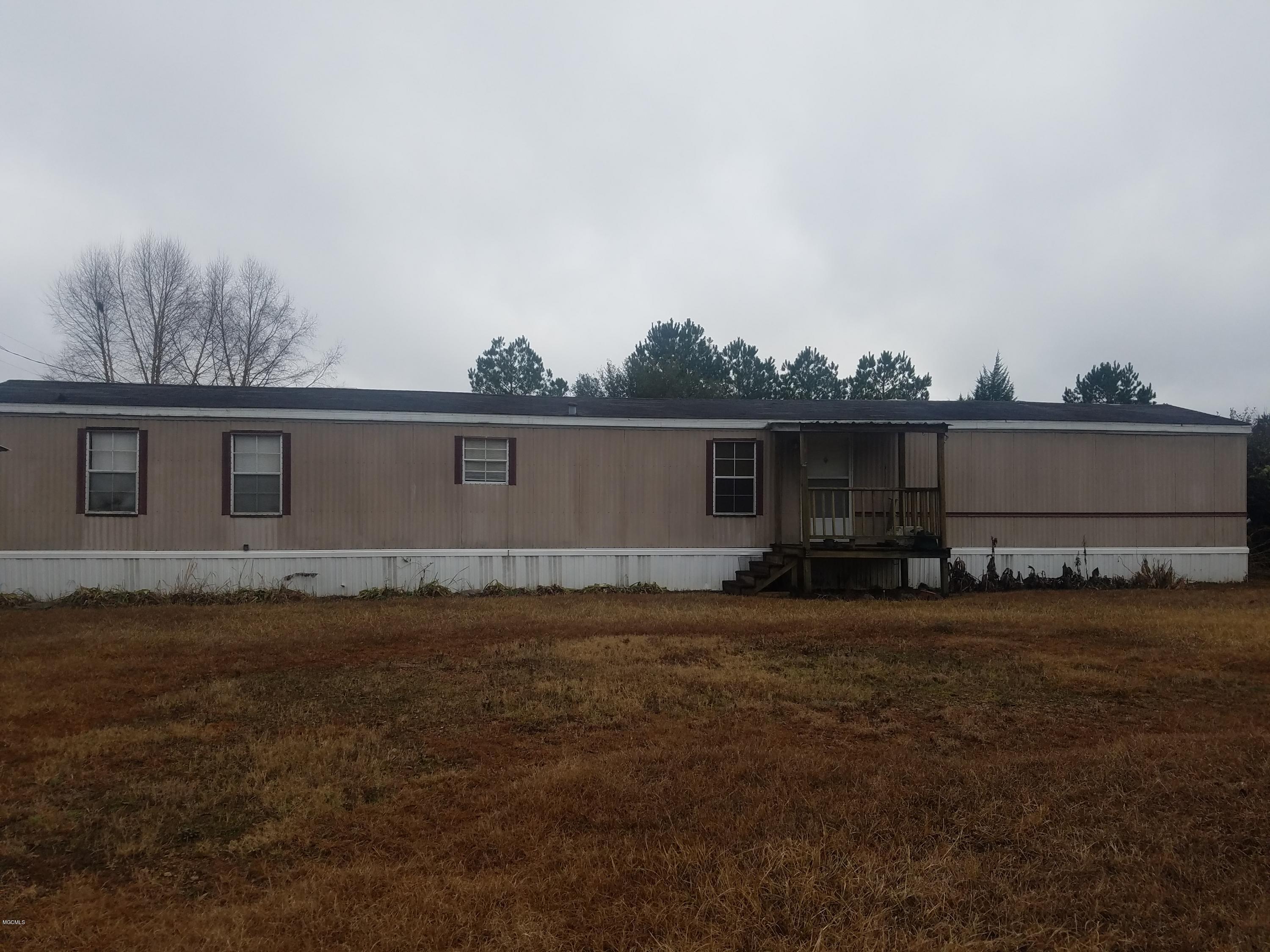 184 Tannertown Road Lucedale, MS 39452 - Photo 1 of 16 20180110_091541