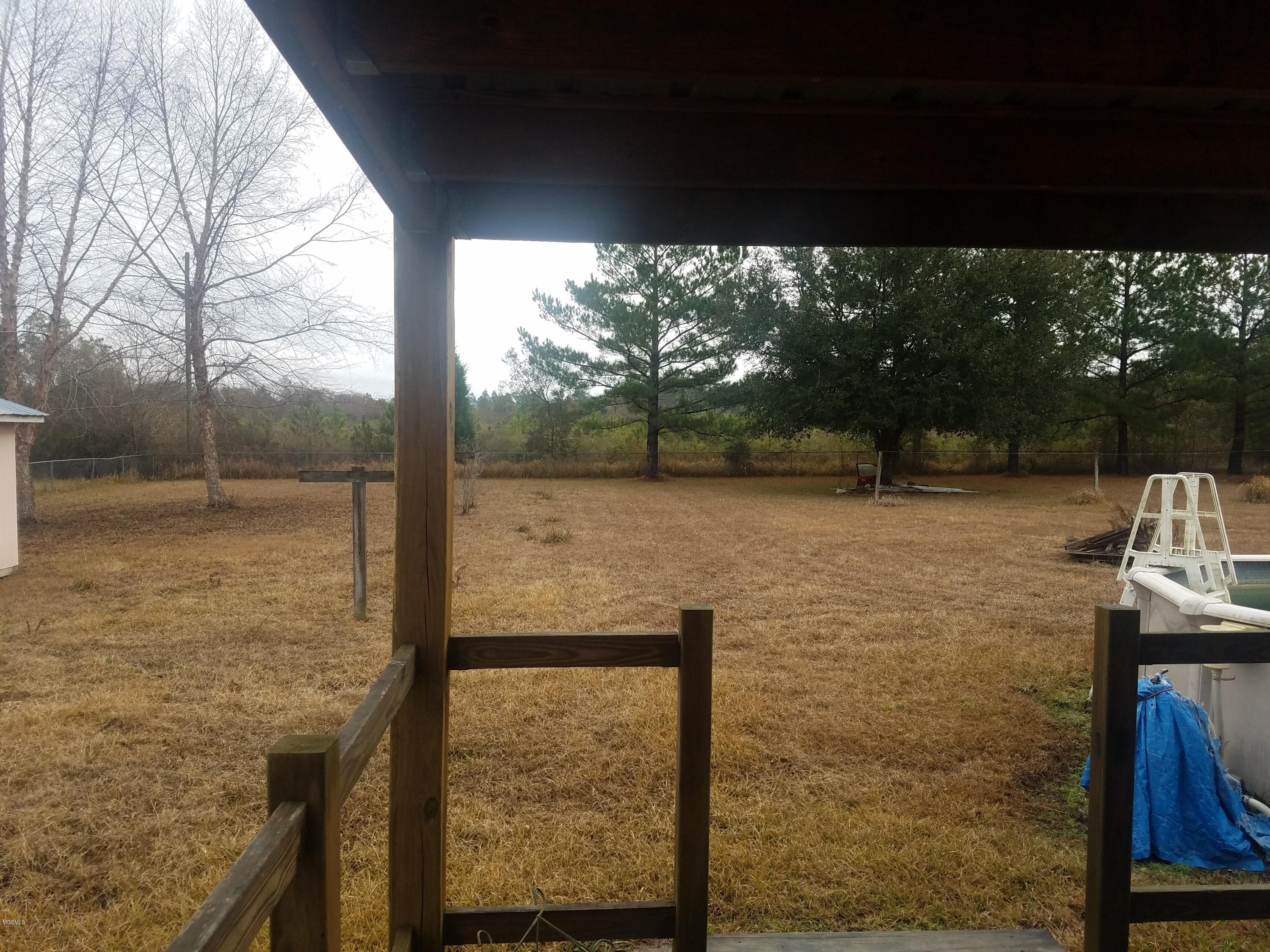 184 Tannertown Road Lucedale, MS 39452 - Photo 10 of 16 20180110_092220