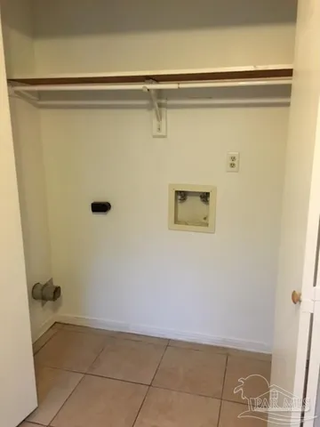 $169,000 | 6917 Weatherwood Drive, Pensacola, FL 32506