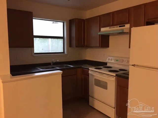 $169,000 | 6917 Weatherwood Drive, Pensacola, FL 32506