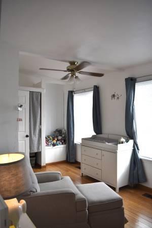 772 Alpine Road Dillon, CO 80435 - Photo 5 of 24 a bedroom with a bed and a couch