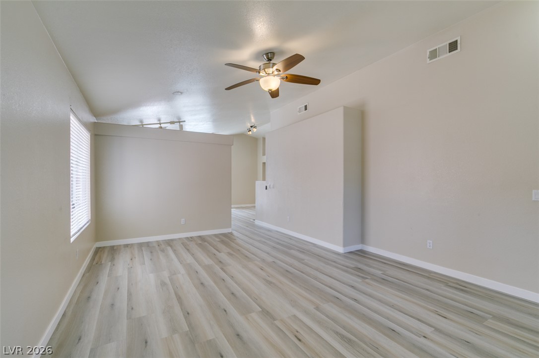19 Rue De Parc Henderson, NV 89074 - Photo 4 of 24