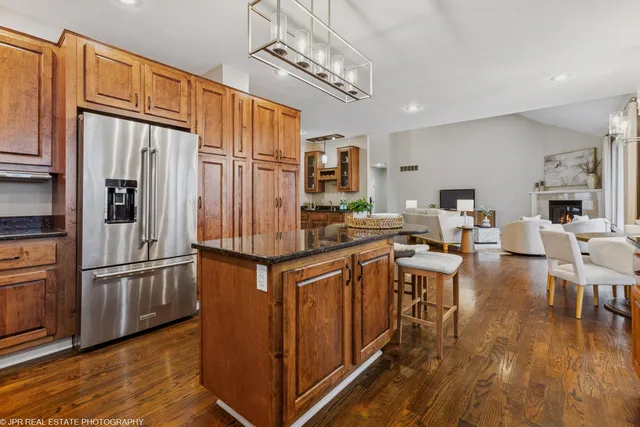 $849,000 | 285 River Run Drive, St. Joseph, MI 49085