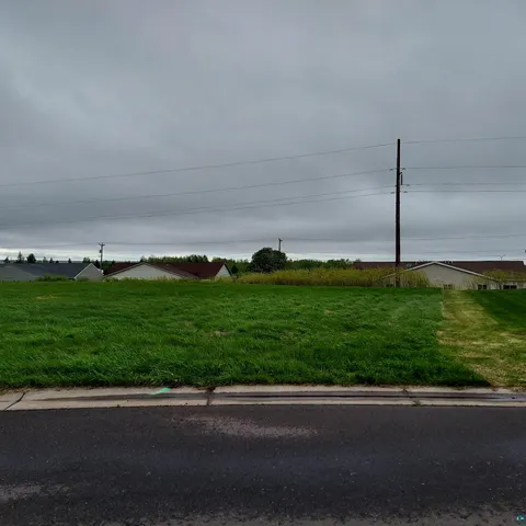 $70,000 | Lot 8 Spartan Circle Drive, Superior, WI 54880