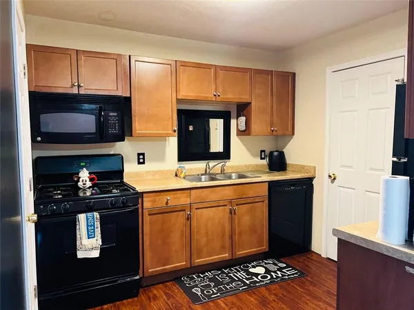 $192,000 | 2711 Greystone Court, Austell, GA 30106