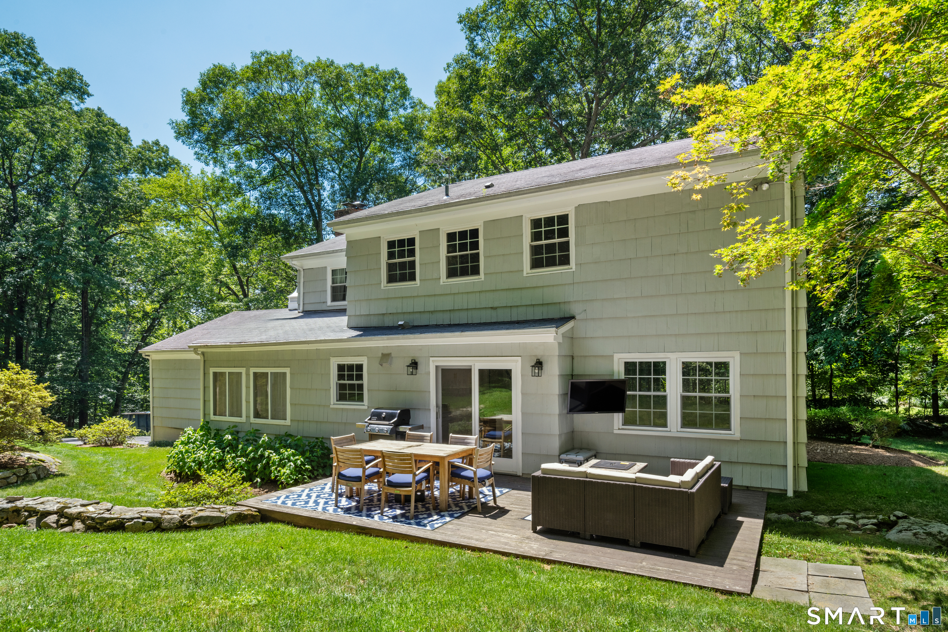 117 Mill Road Stamford, CT 06903 - Photo 35 of 39