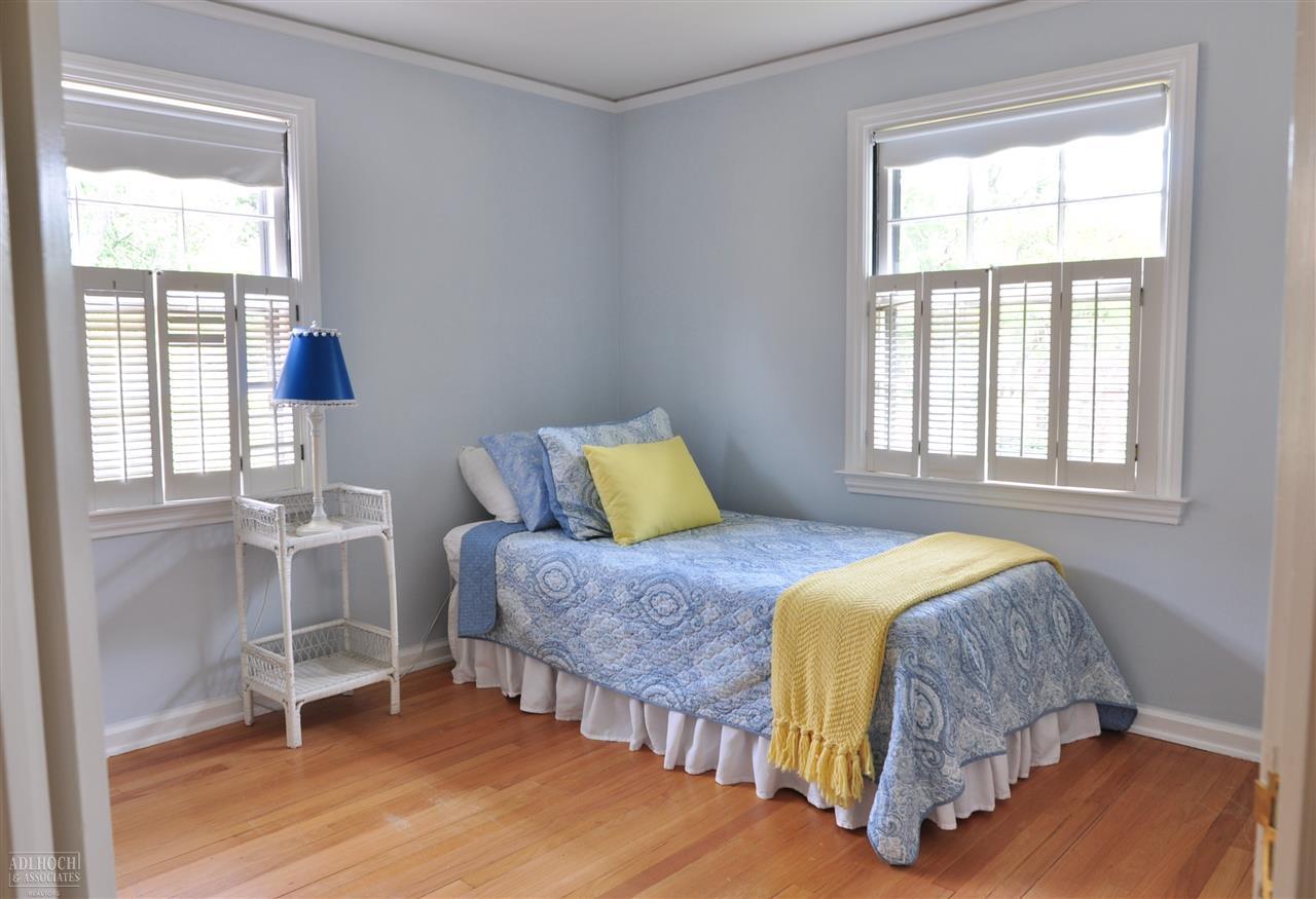 253 Moran Road Grosse Pointe Farms, MI 48236 - Photo 17 of 29