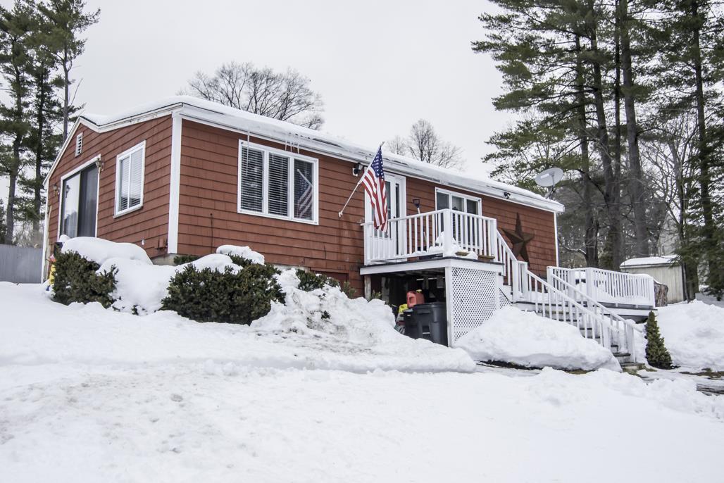 35 Island Pond Road Hampstead, NH 03841 - Photo 2 of 28 Gallery Image 2