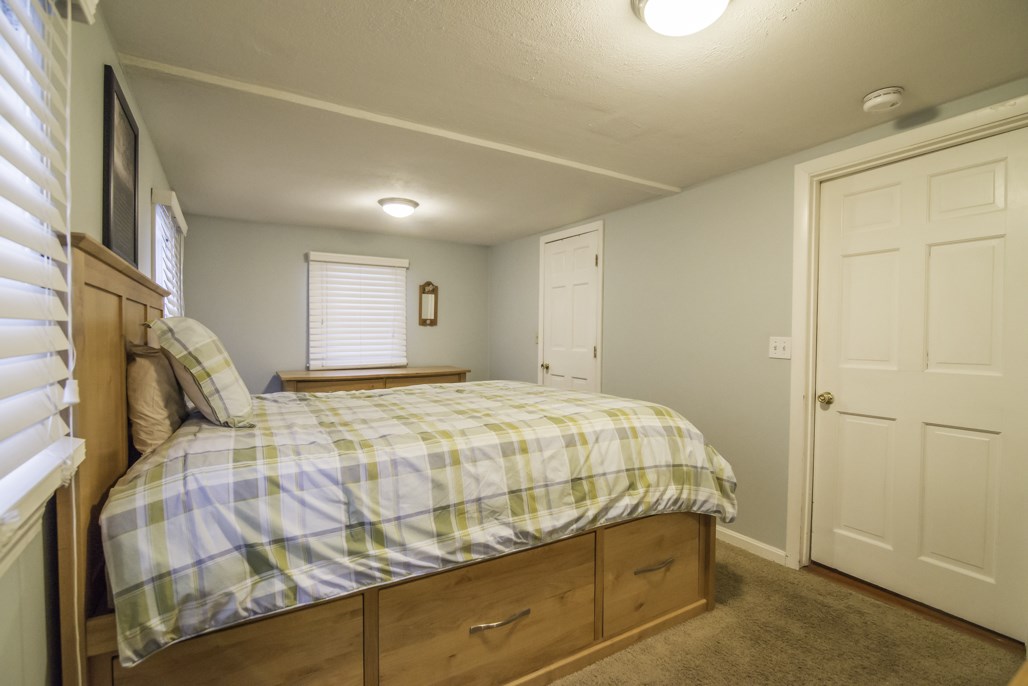 35 Island Pond Road Hampstead, NH 03841 - Photo 25 of 28 Gallery Image 25