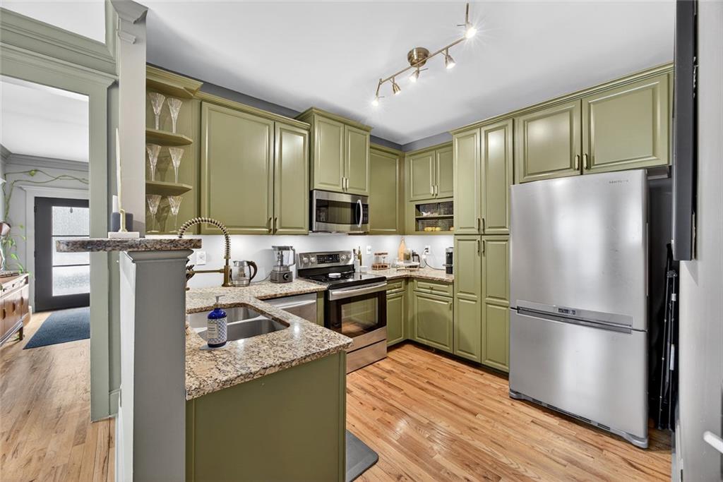 1952 Brannen Road Southeast Atlanta, GA 30316 - Photo 7 of 21