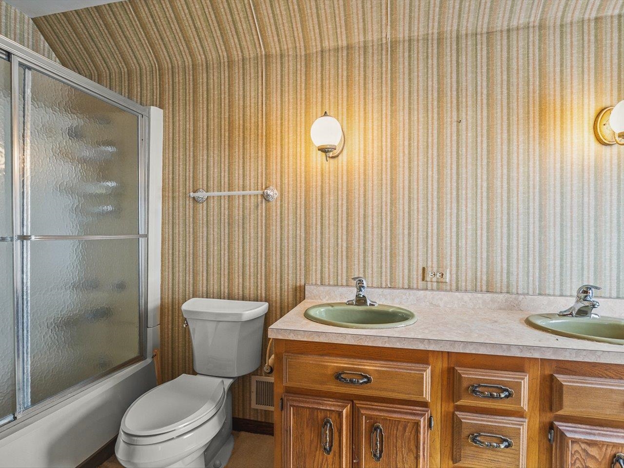 9637 Poplar Grove Road Belvidere, IL 61008 - Photo 32 of 65