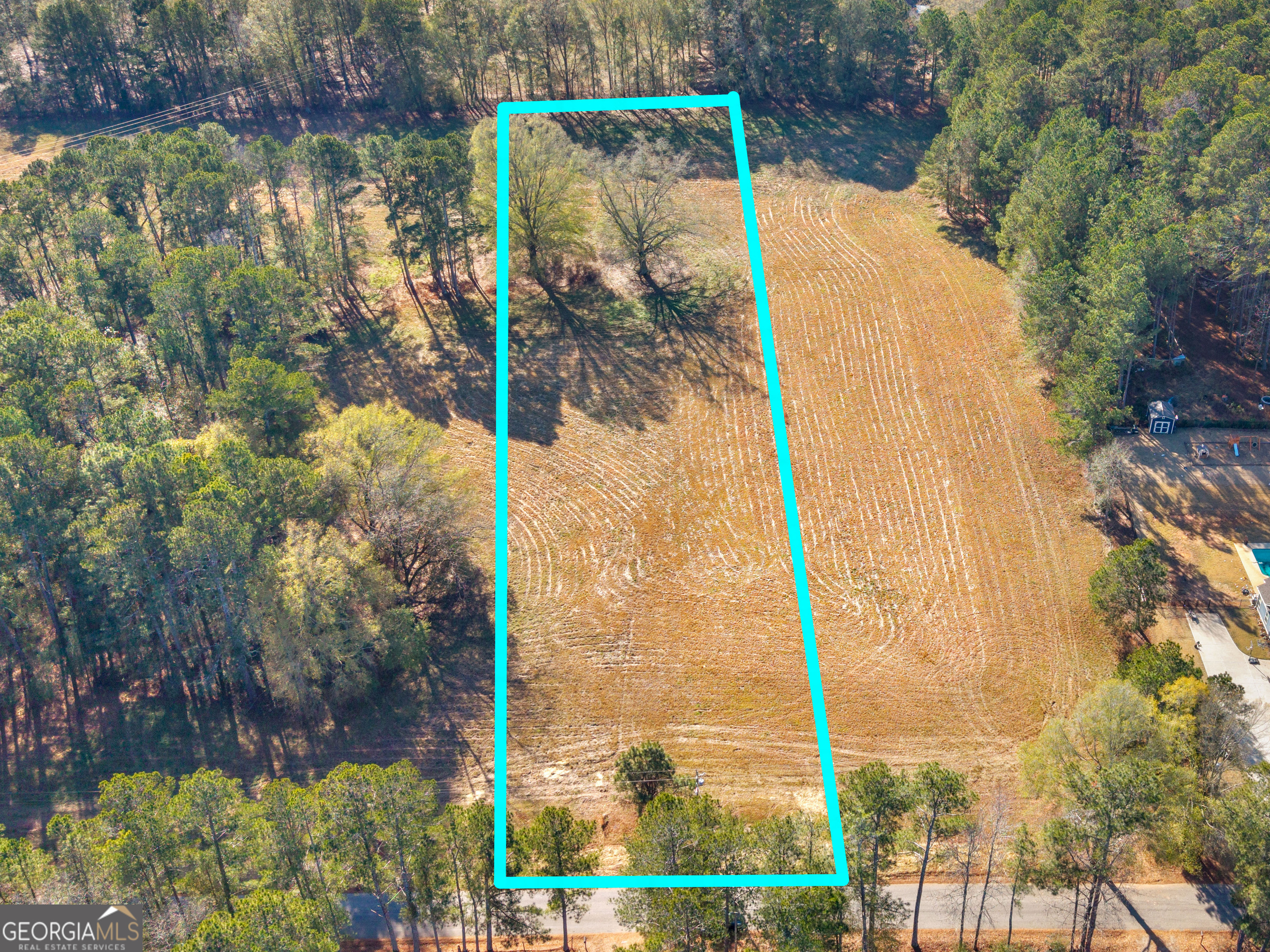 160 Loyd Road Mansfield, GA 30056 - Photo 3 of 53 a view of a lake