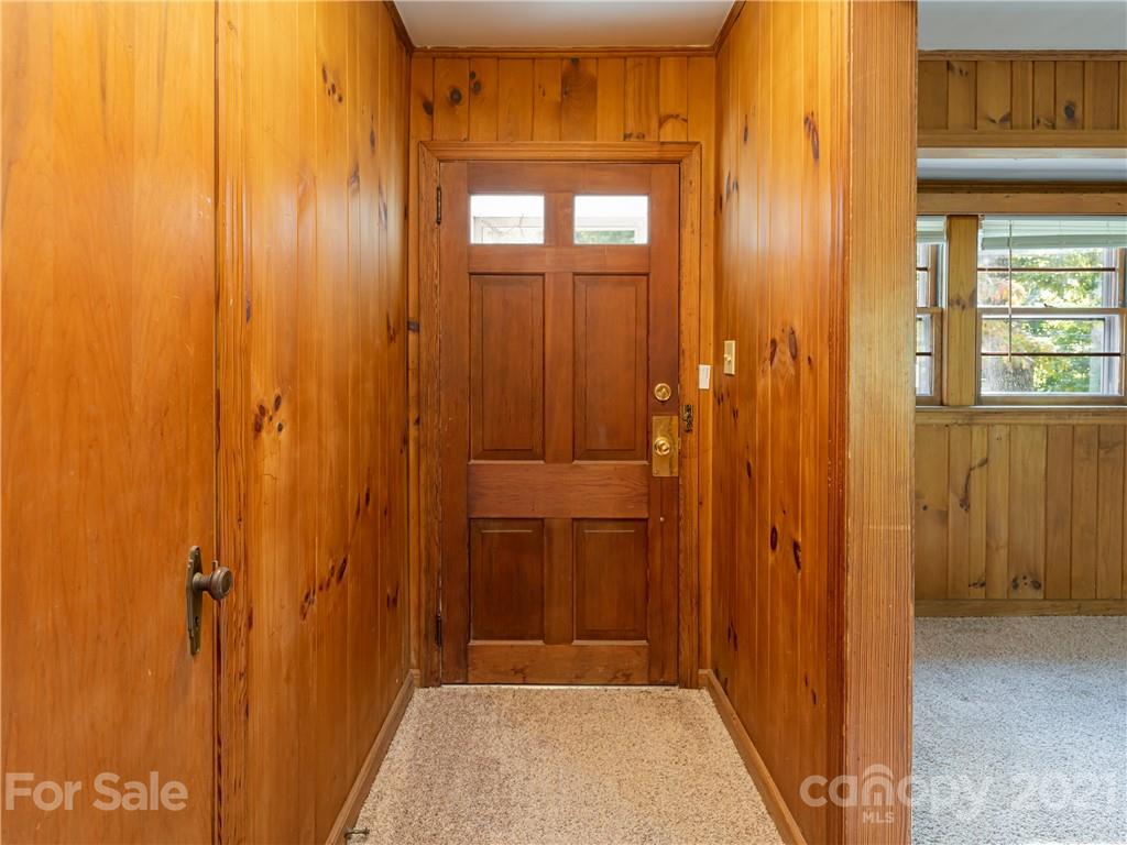 78 Beverly Road Asheville, NC 28805 - Photo 2 of 24 Gallery Image 2