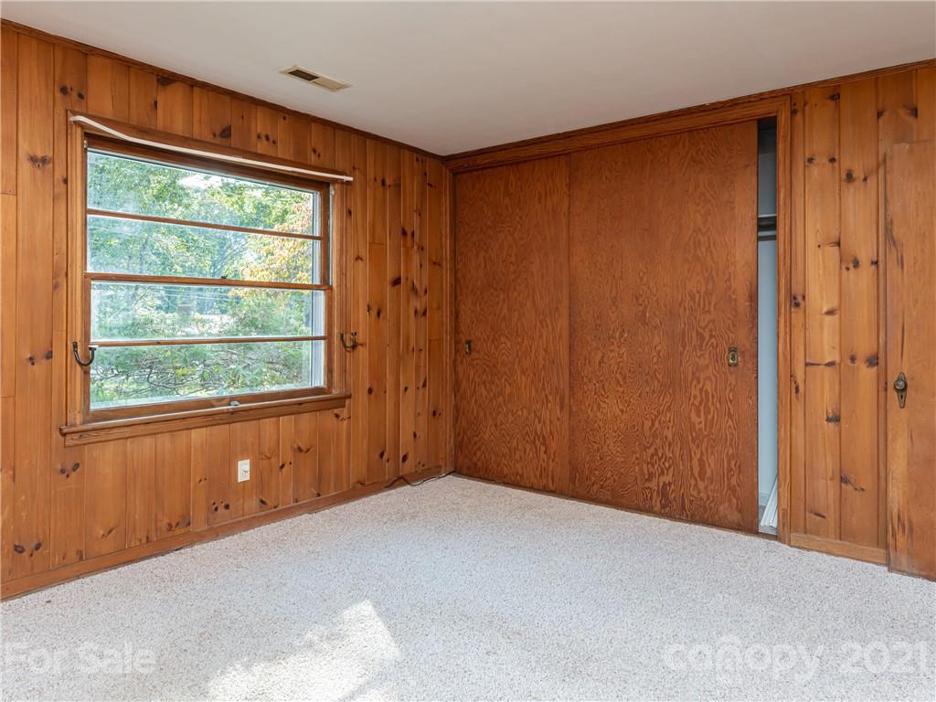 78 Beverly Road Asheville, NC 28805 - Photo 14 of 24 Gallery Image 14