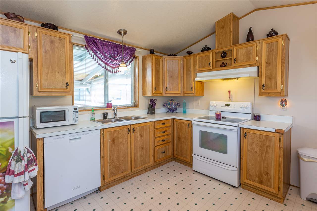 35717 North Spotted Road, Unit 28 Clayton, WA 99110 - Photo 8 of 20