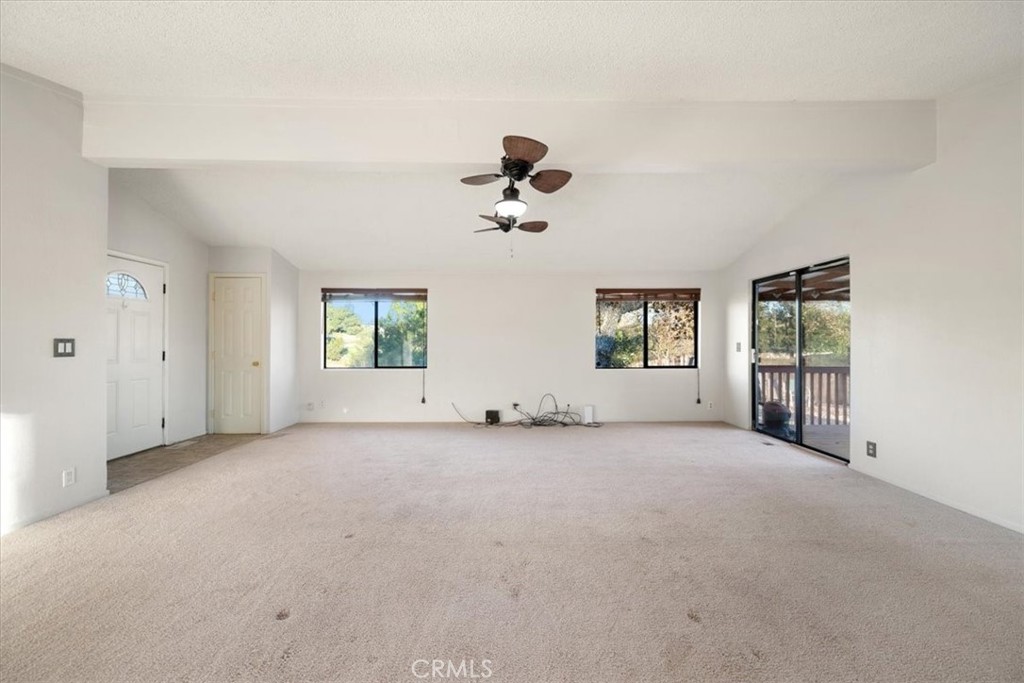 5558 Prancing Deer Road Paso Robles, CA 93446 - Photo 12 of 54