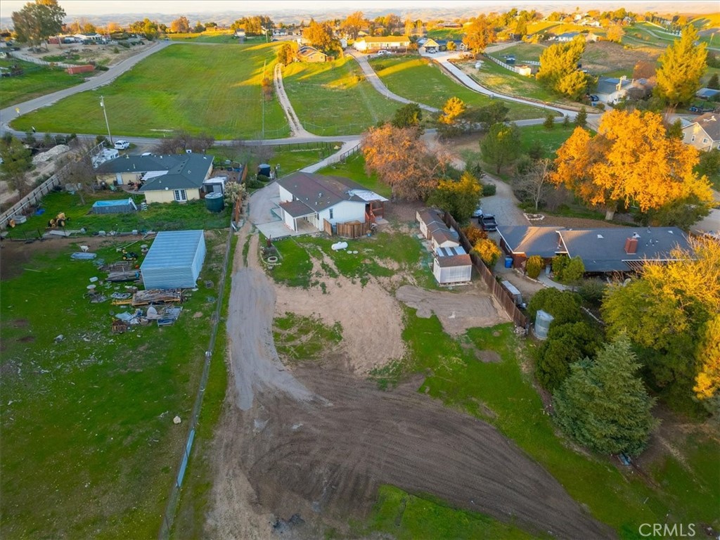 5558 Prancing Deer Road Paso Robles, CA 93446 - Photo 45 of 54