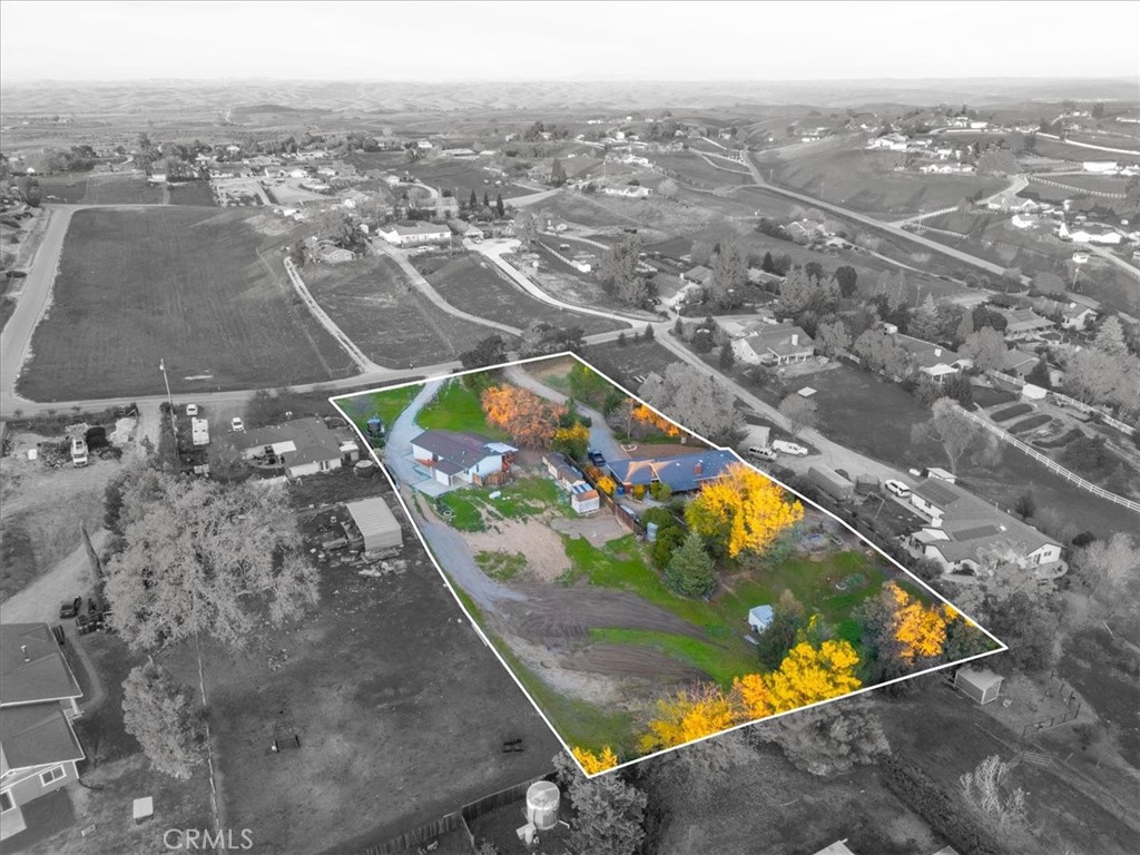 5558 Prancing Deer Road Paso Robles, CA 93446 - Photo 46 of 54