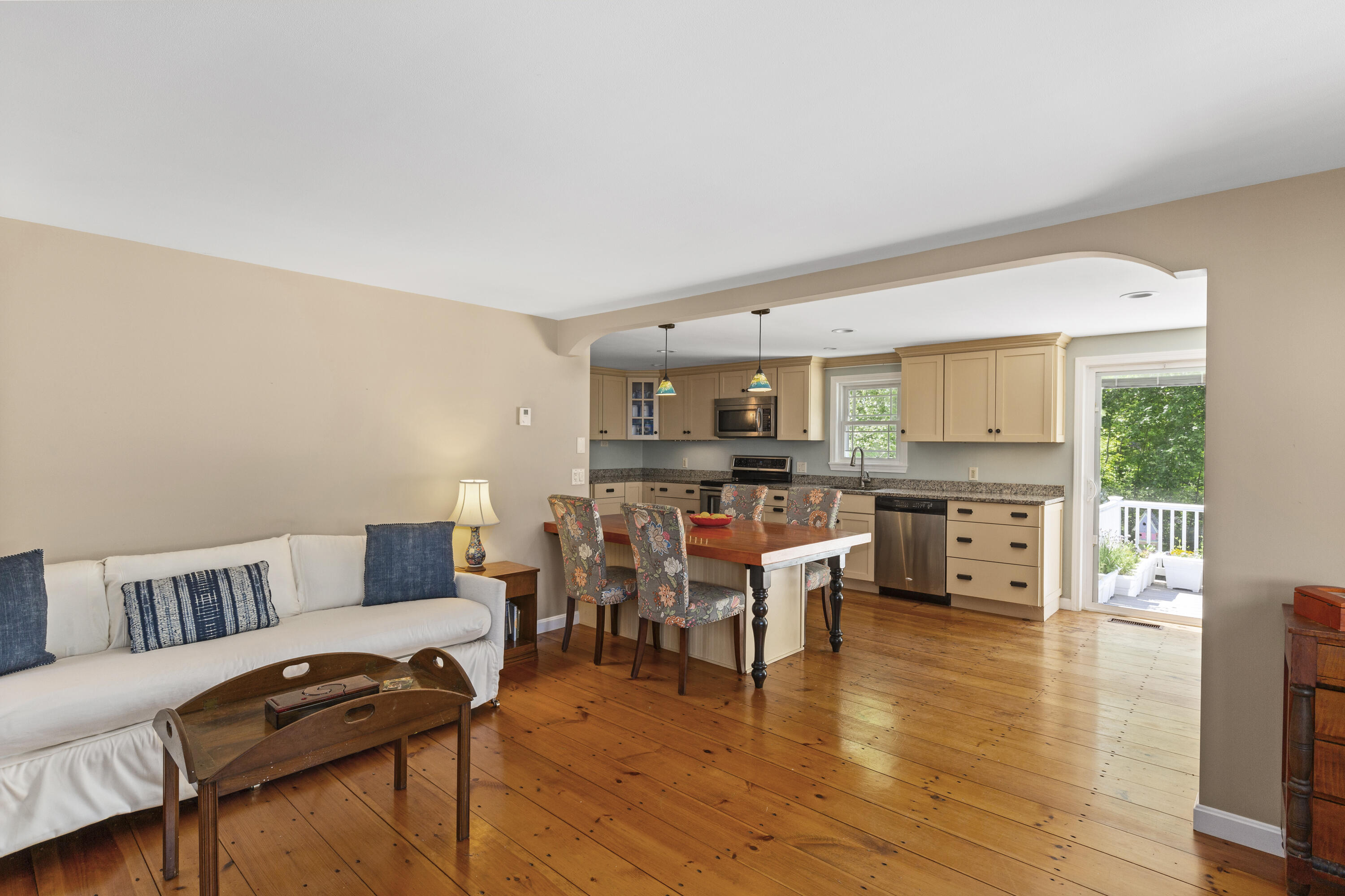 1110 Middle Road Warren, ME 04864 - Photo 8 of 39 18-1110MiddleSt-Warren-KS