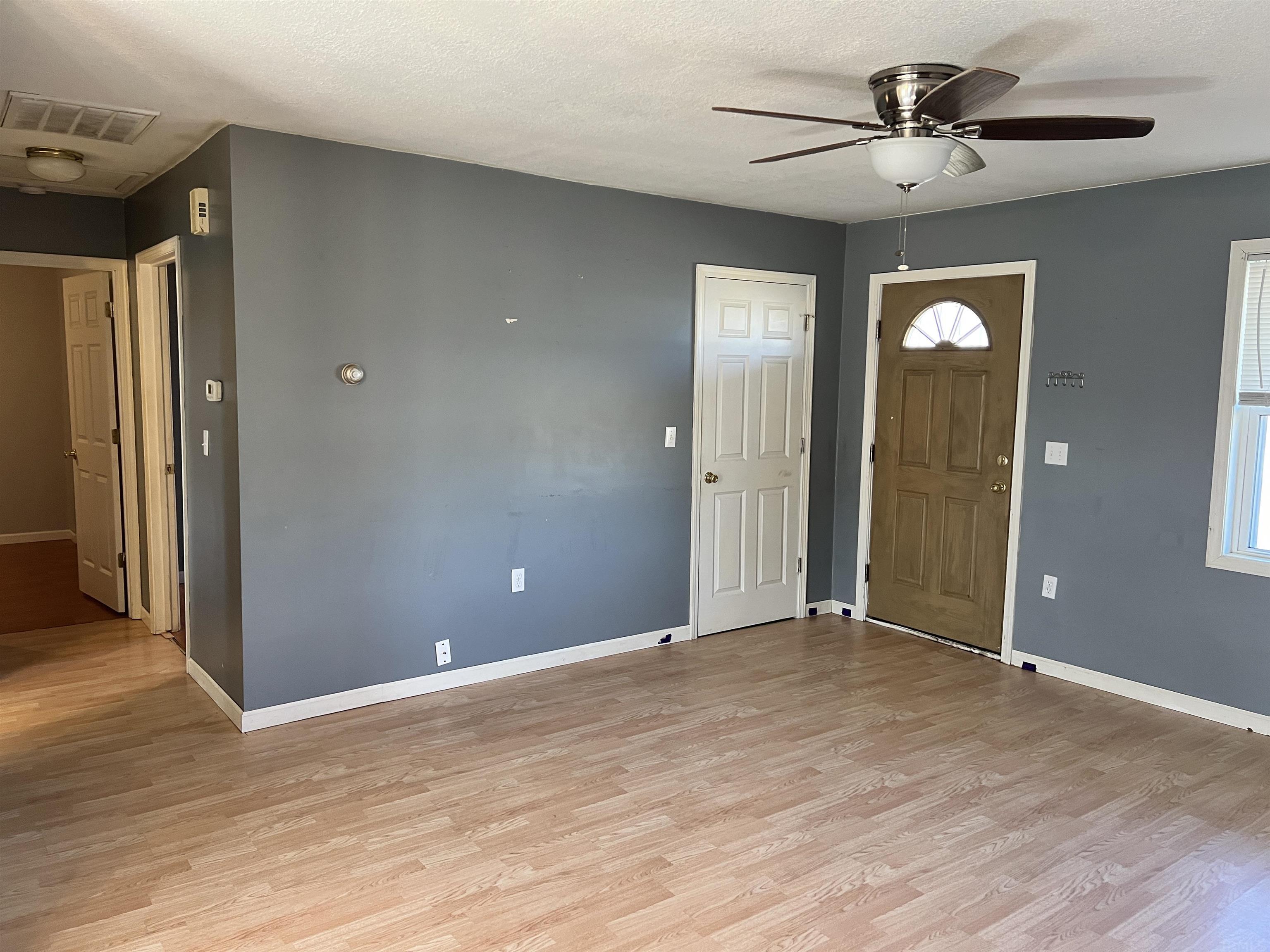 310 East Monroe Street Butler, IN 46721 - Photo 3 of 17