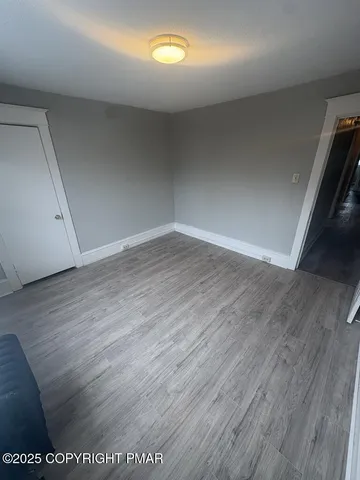 $1,495 | 27 Edison Street, Wilkes Barre, PA 18702