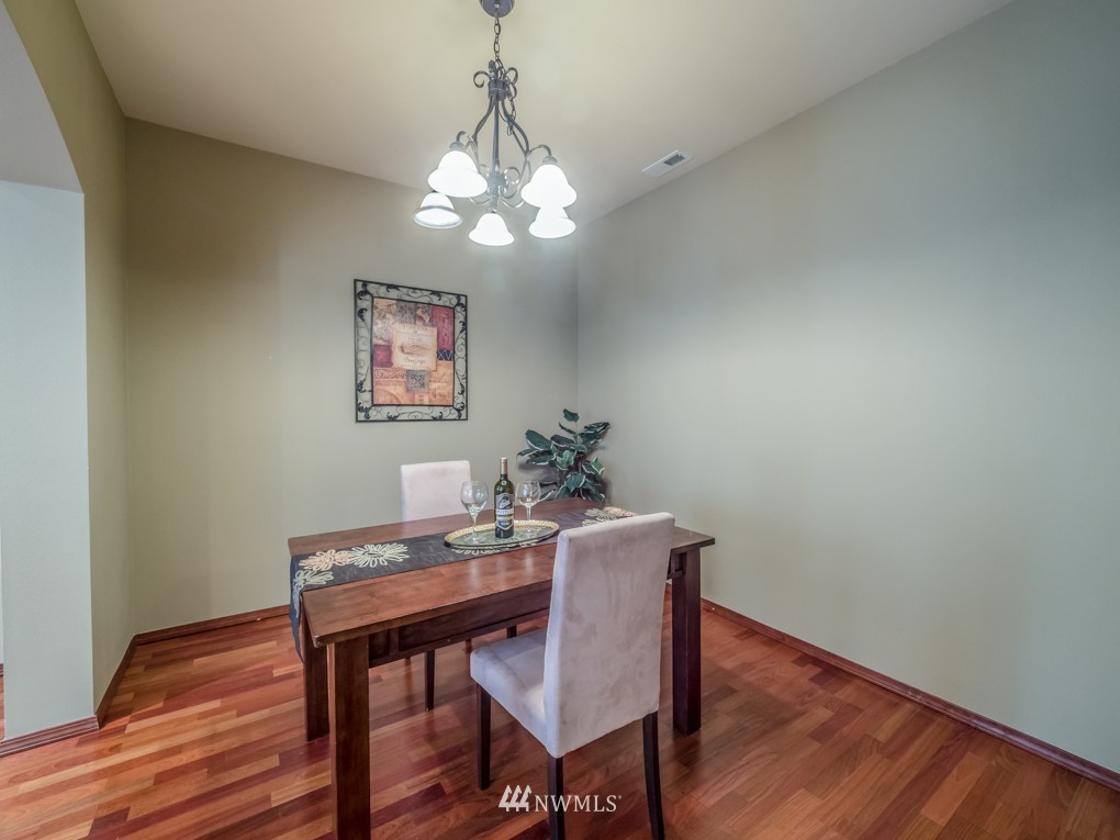 1064 215th Place Southeast Bothell, WA 98021 - Photo 7 of 19