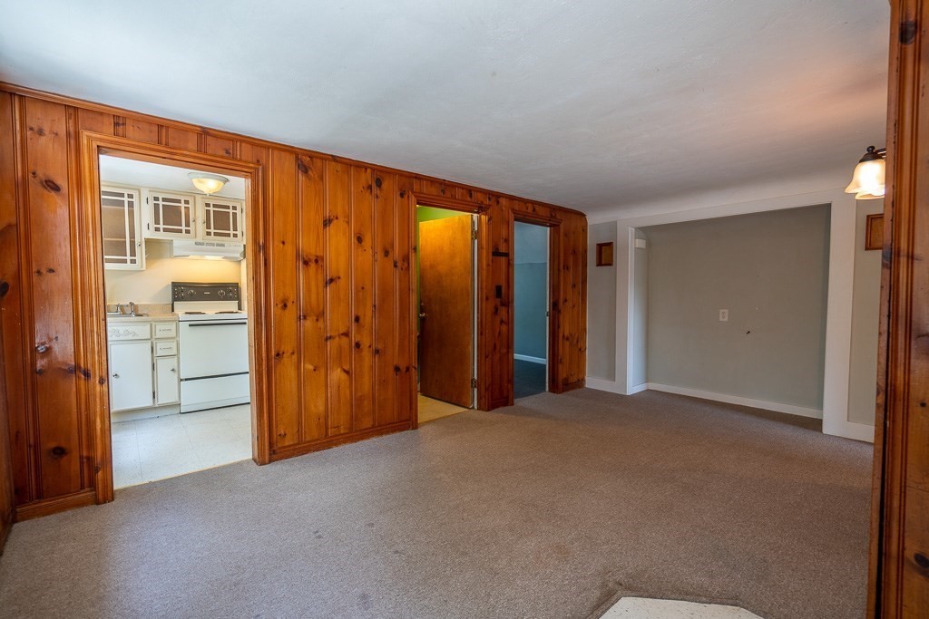 25 Chestnut Street West Springfield, MA 01089 - Photo 23 of 37 Gallery Image 23