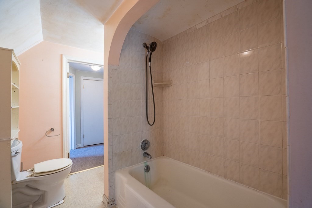 25 Chestnut Street West Springfield, MA 01089 - Photo 26 of 37 Gallery Image 26