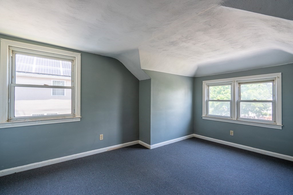 25 Chestnut Street West Springfield, MA 01089 - Photo 28 of 37 Gallery Image 28