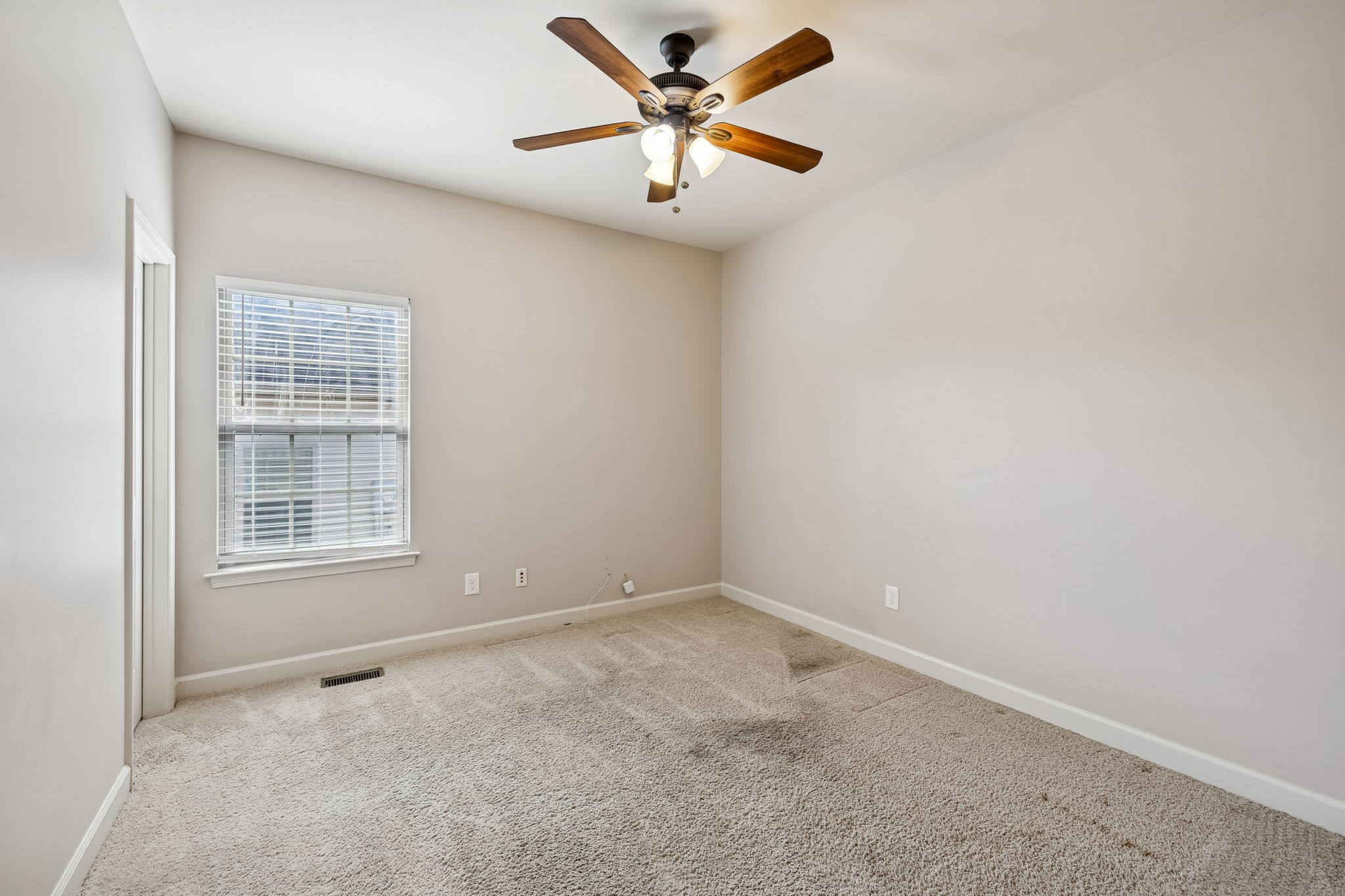 1098 Golf View Way Spring Hill, TN 37174 - Photo 24 of 35