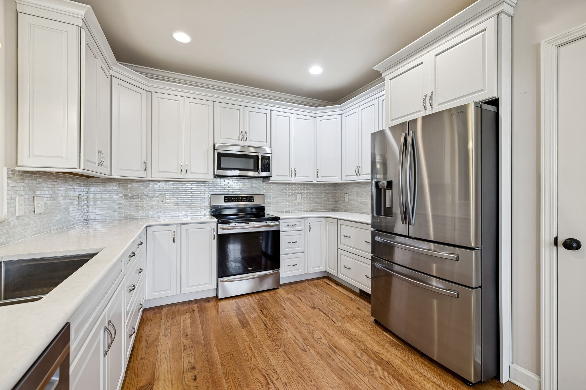 1098 Golf View Way Spring Hill, TN 37174 - Photo 8 of 35