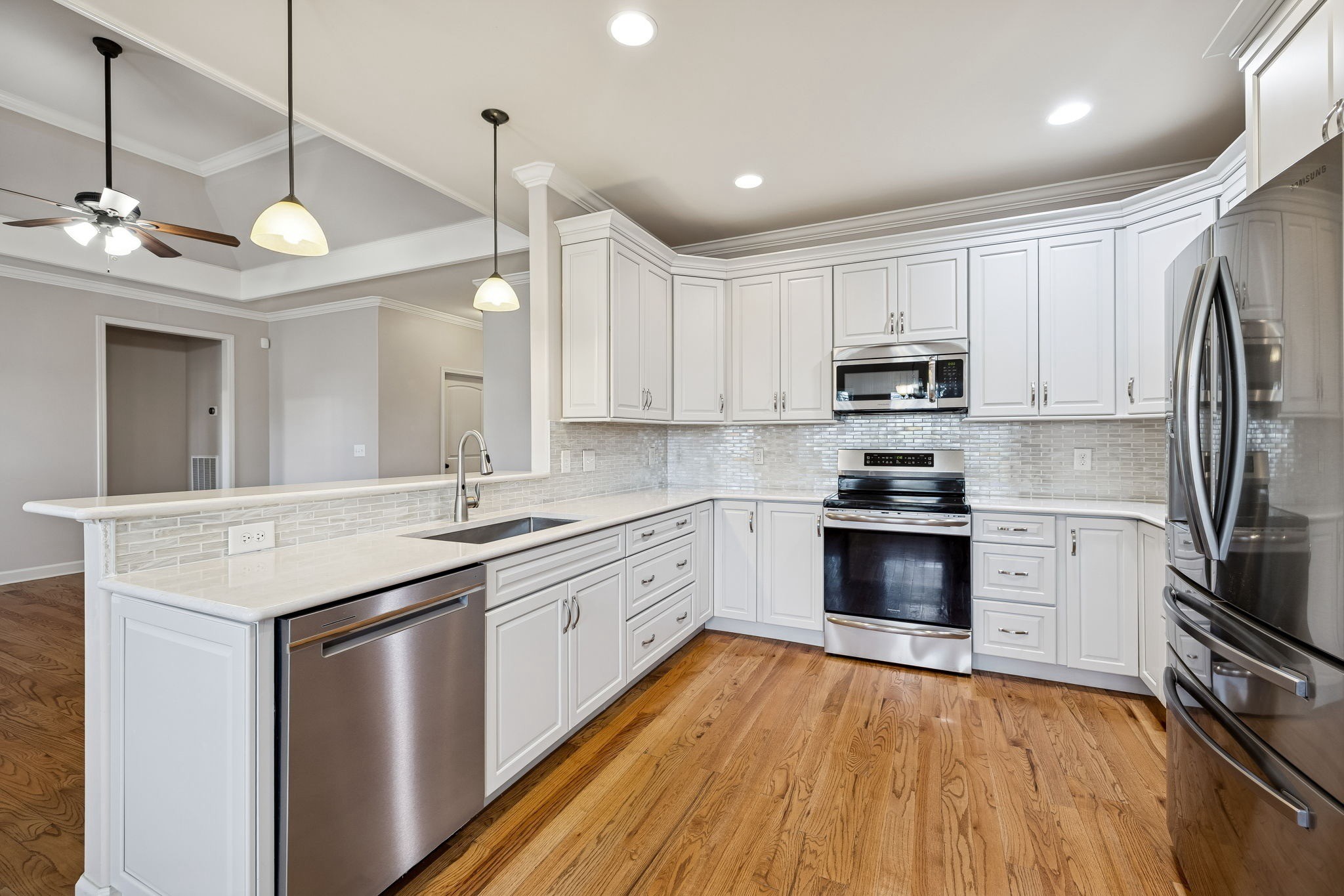 1098 Golf View Way Spring Hill, TN 37174 - Photo 10 of 35