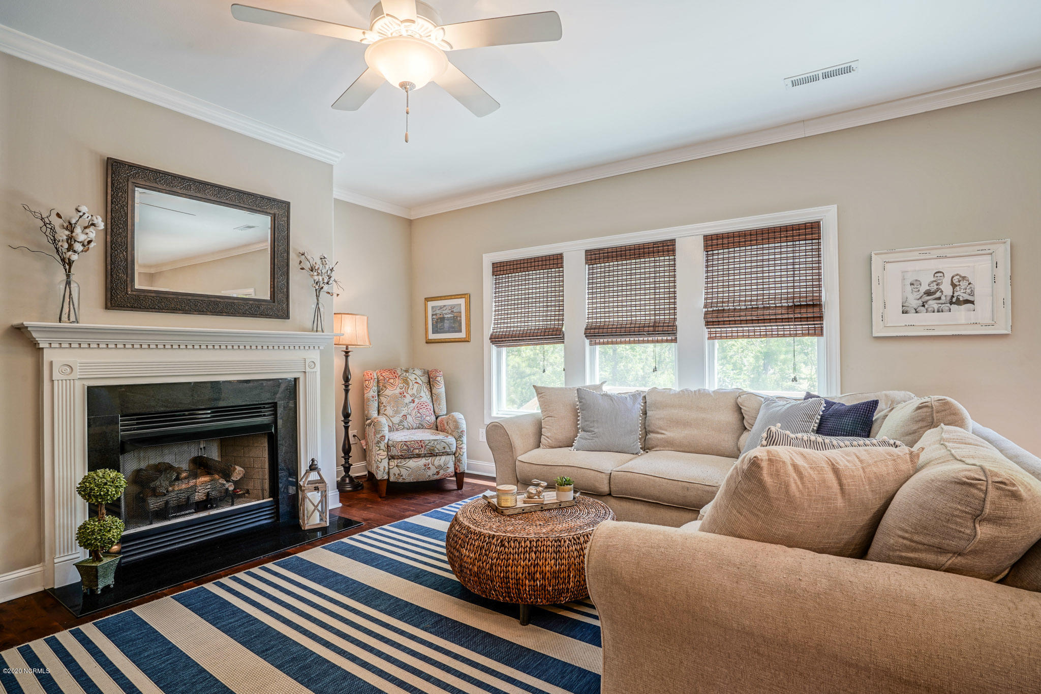 118 Scouts Bend Road Beaufort, NC 28516 - Photo 19 of 47 LIving Room with Gas Fireplace