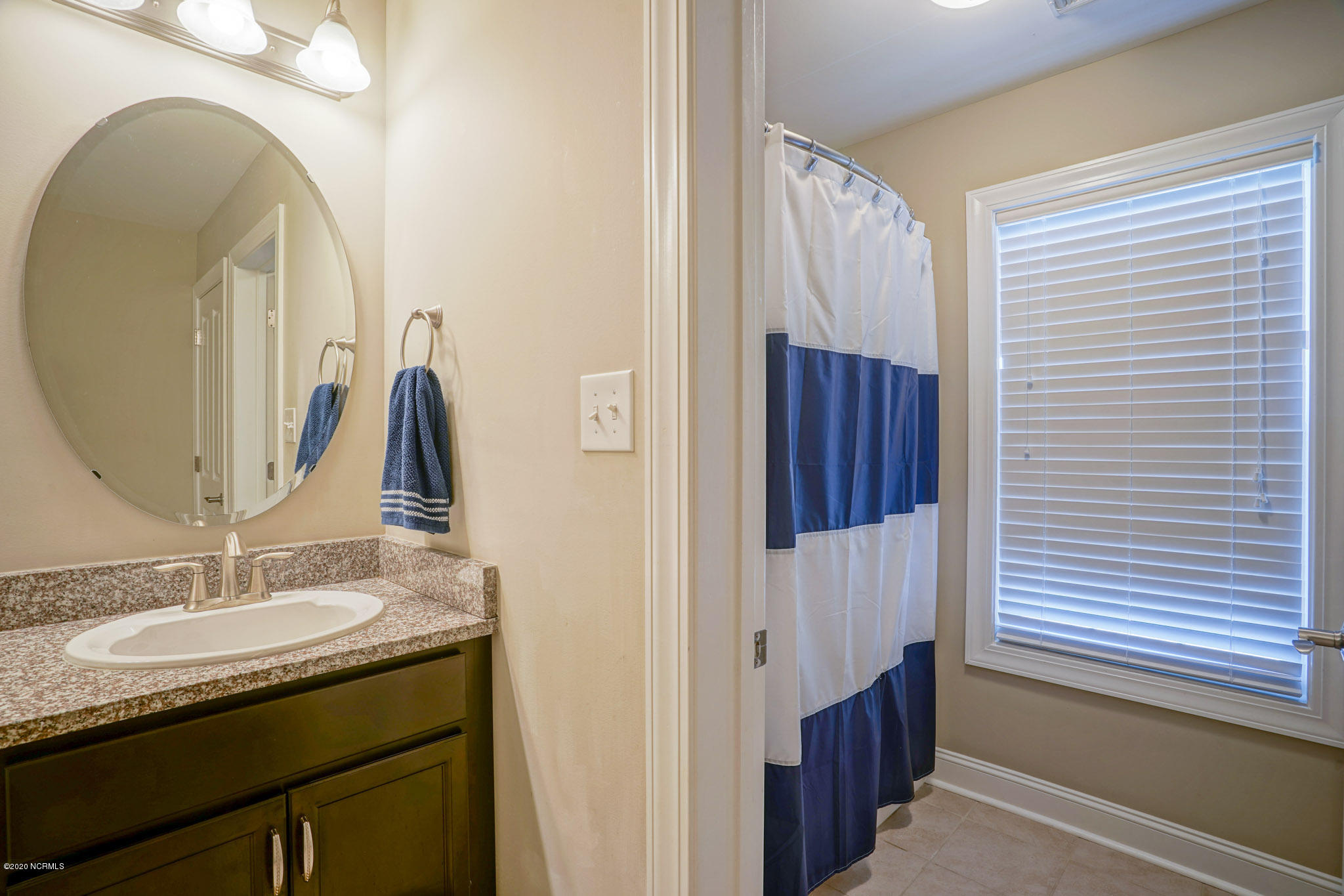 118 Scouts Bend Road Beaufort, NC 28516 - Photo 39 of 47 Upstairs Guest Bathroom
