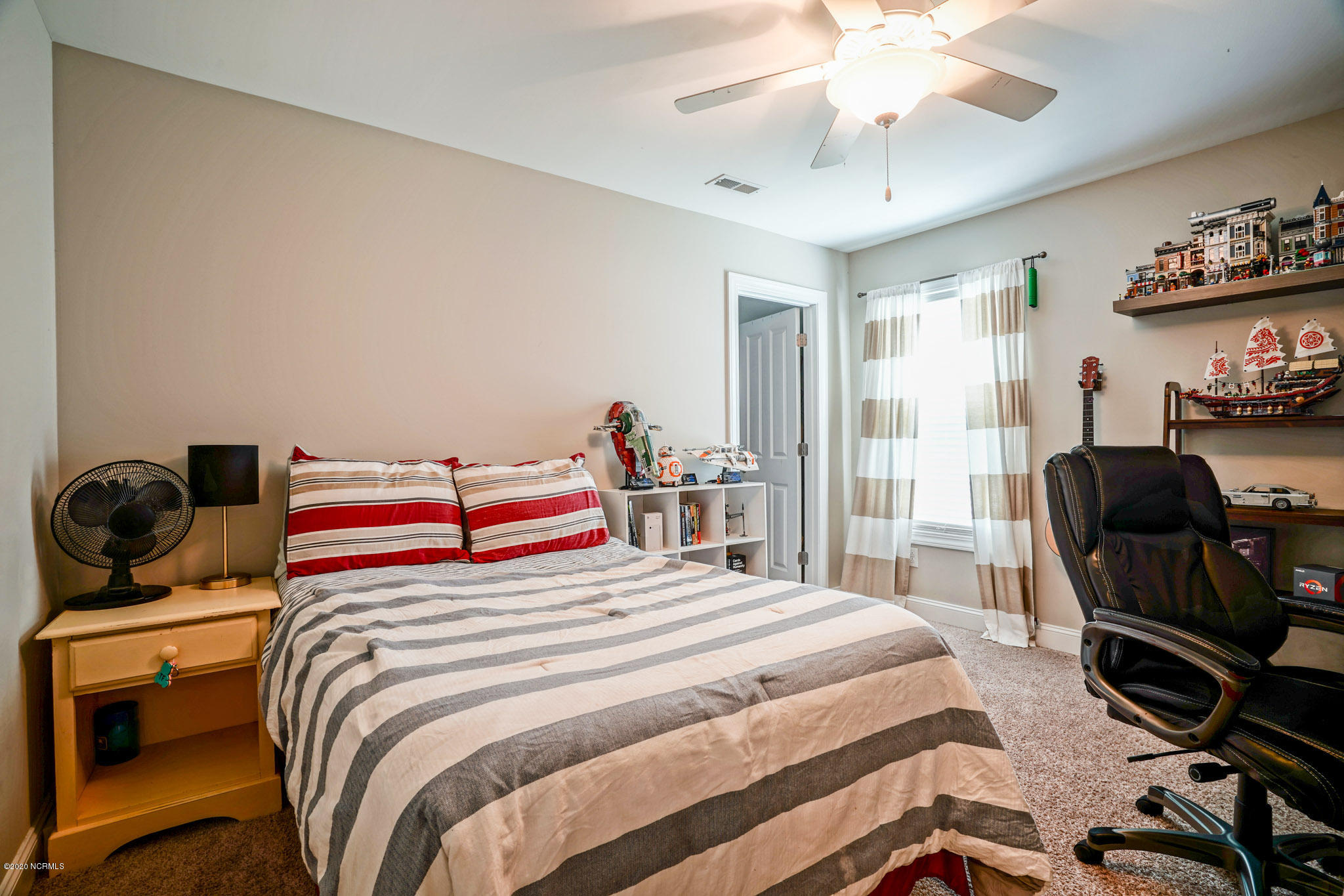 118 Scouts Bend Road Beaufort, NC 28516 - Photo 41 of 47 Guest Bedroom