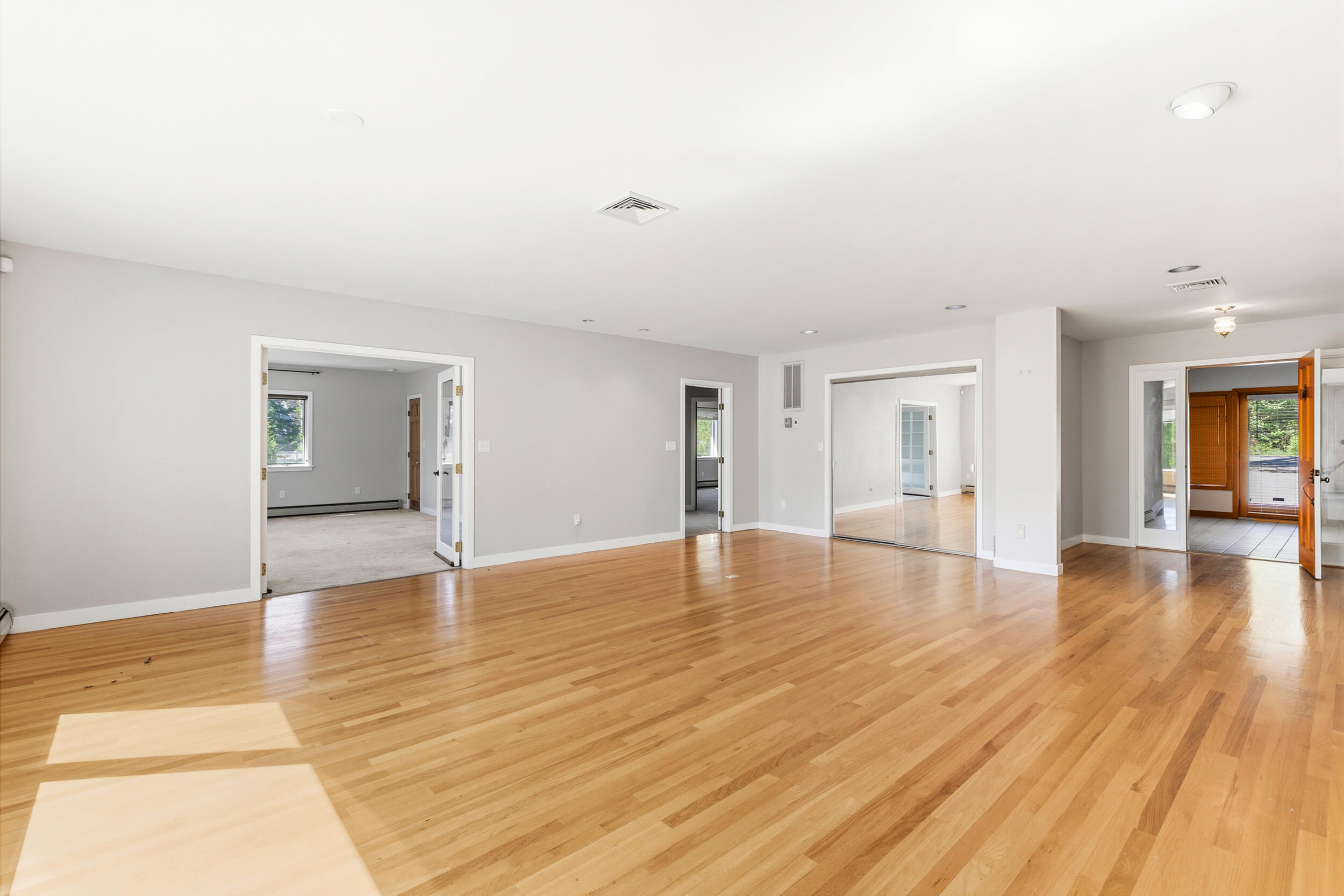 363 Blackstrap Road Falmouth, ME 04105 - Photo 26 of 53 Family Room 4