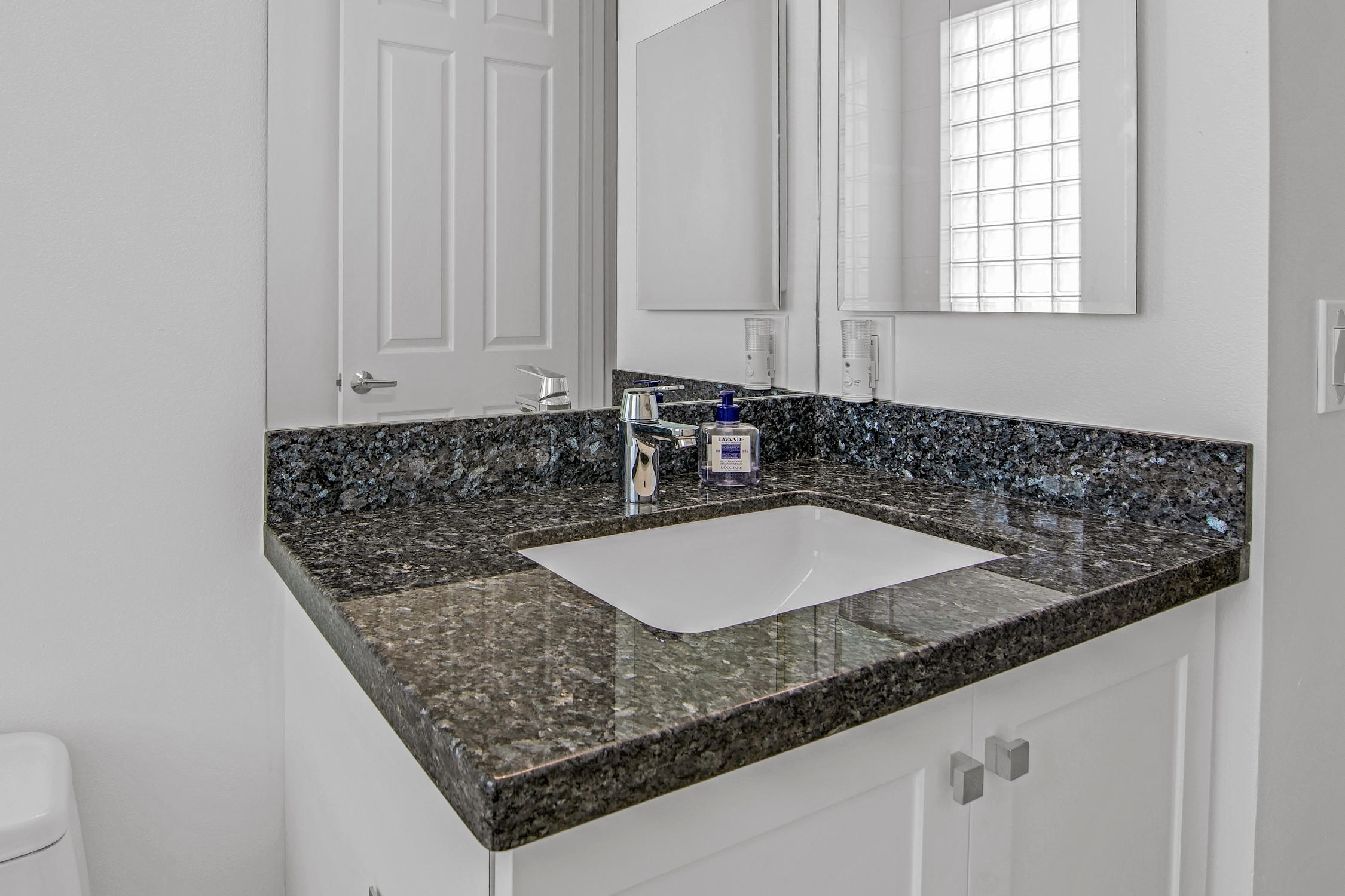 7061 Northwest Turtle Walk Boca Raton, FL 33487 - Photo 8 of 25 012