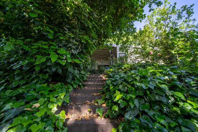 $515,000 | 2405 Cliff Drive, Redding, CA 96001