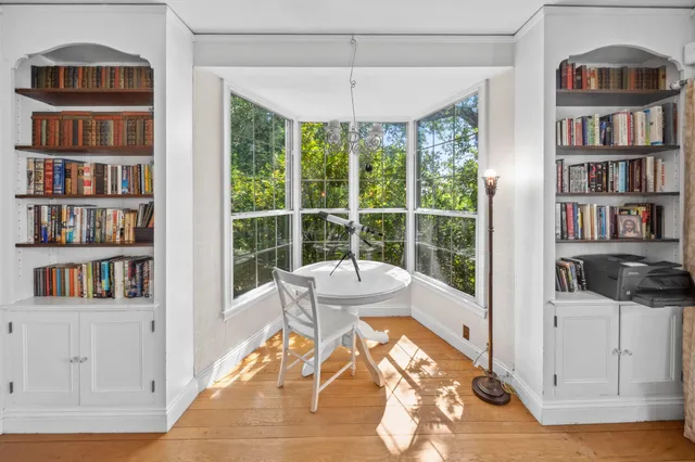 $515,000 | 2405 Cliff Drive, Redding, CA 96001