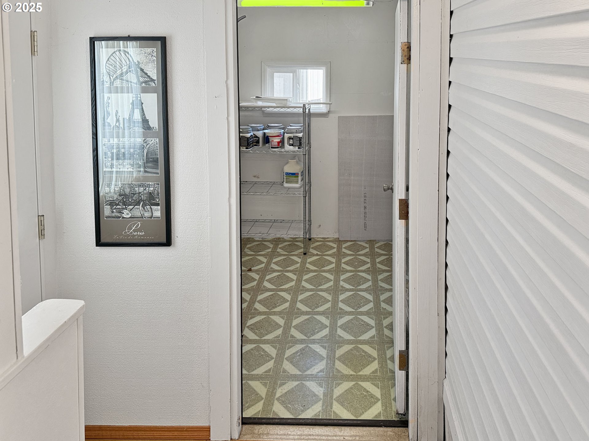16219 Lower Harbor Road, Unit 20 Brookings, OR 97415 - Photo 12 of 18 Storage