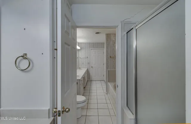 $176,000 | 400 Twin Lakes North, Clinton, MS 39056