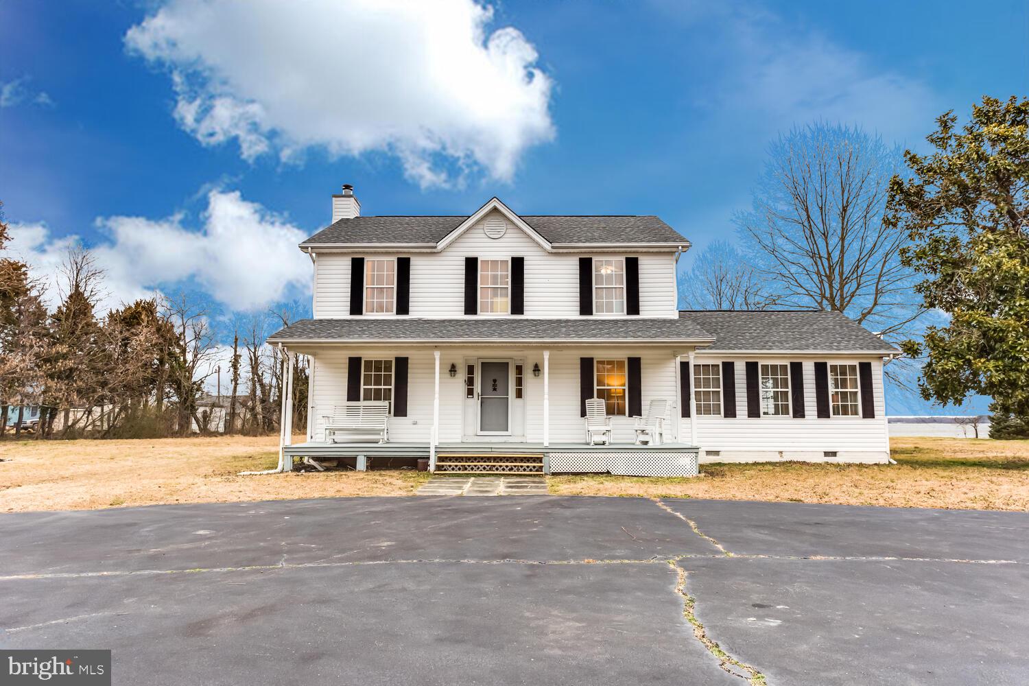 Roof is approximately 5-6 years new!